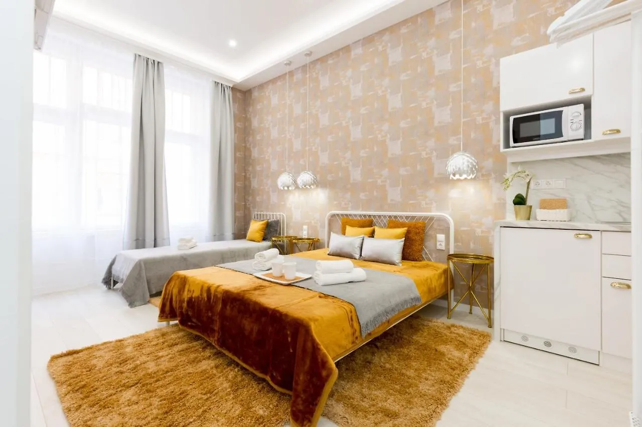 Unique & Lovely Place With Ac Budapest Hungary
